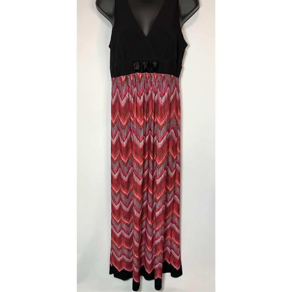 Sandra Darren Women's Chevron Lined Sleeveless Maxi Dress Black & Pink Size 6